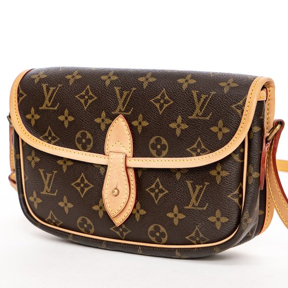 LOUIS VUITTON Crossbody PM Monogram Canvas - Picture 13 of 14